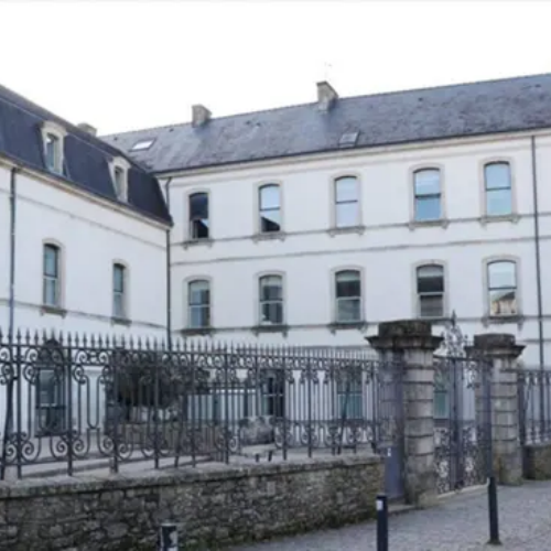 Traitement anti-mérule et autres champignons lignivores à PONTIVY - Assèchement des murs de la chapelle du lycée Joseph Loth