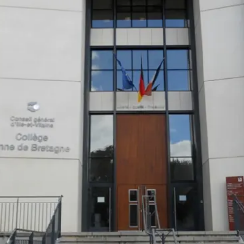 Traitement anti-mérule du collège Anne de BRETAGNE à Rennes